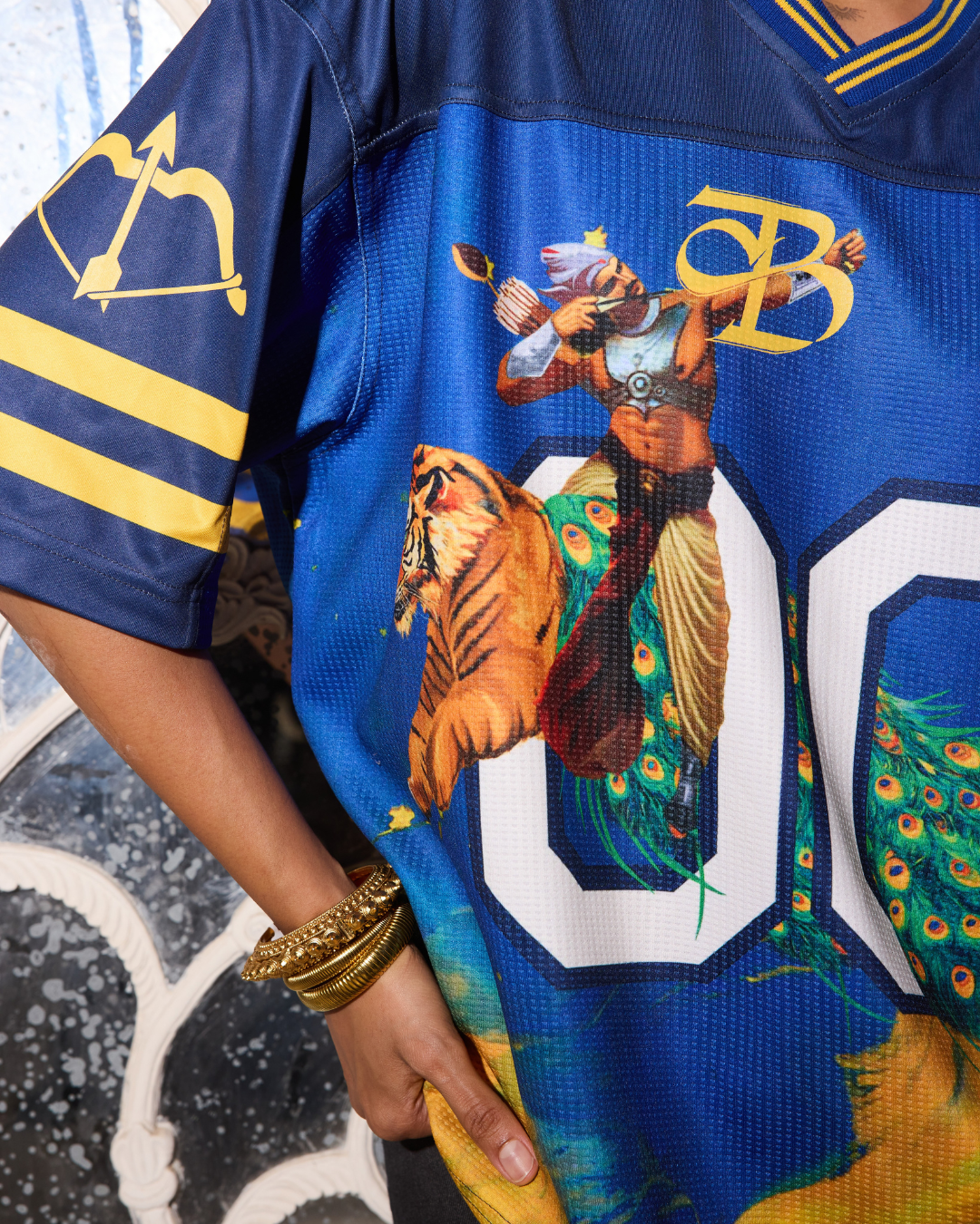 SHOOT YOUR SHOT - OVERSIZED FIT PRINTED JERSEY