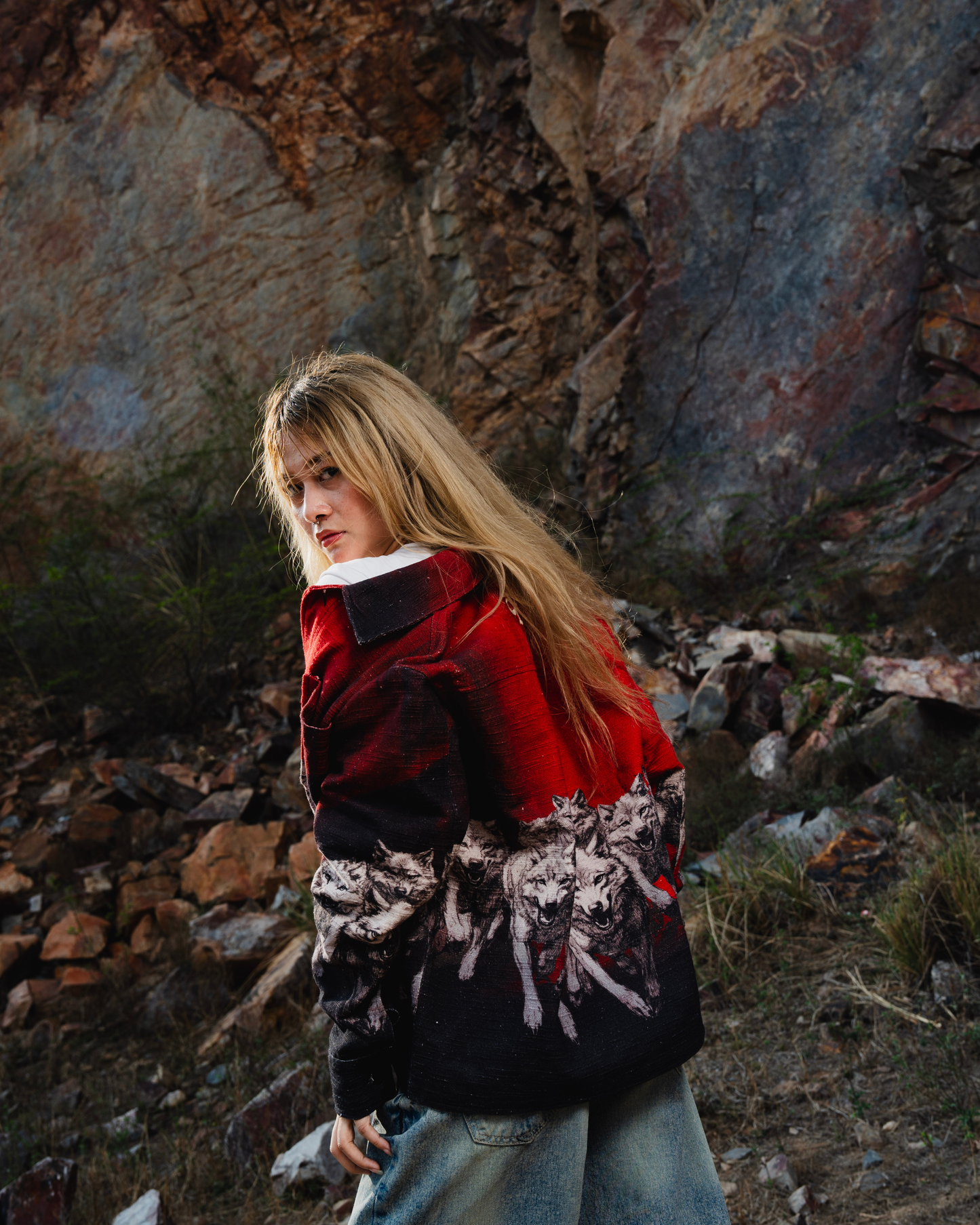 THE HUM-SAFAR (SHACKET)