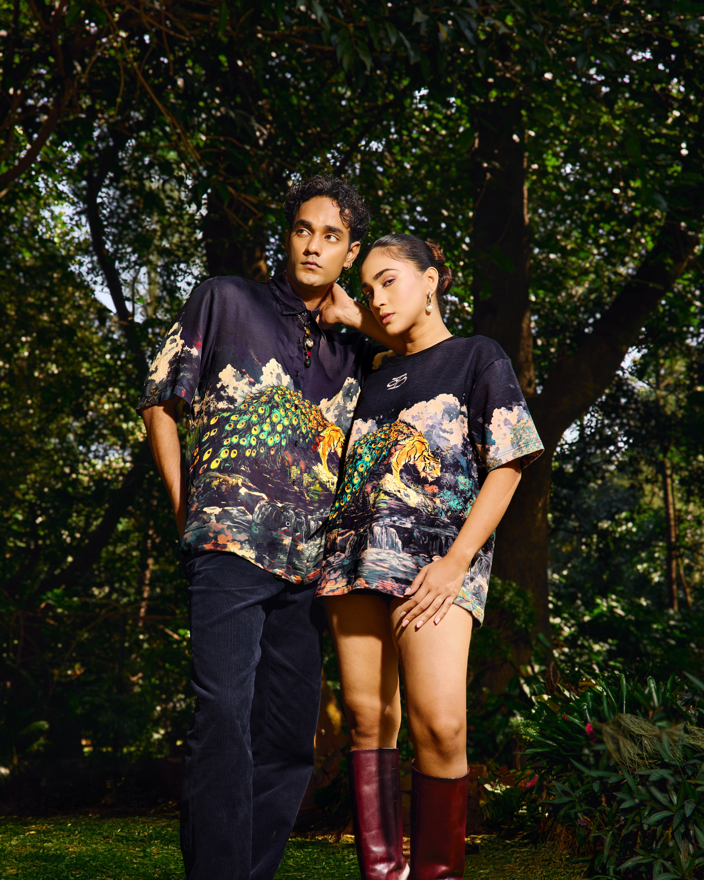 BRWN MASCOT- RELAXED FIT PRINTED SHIRT