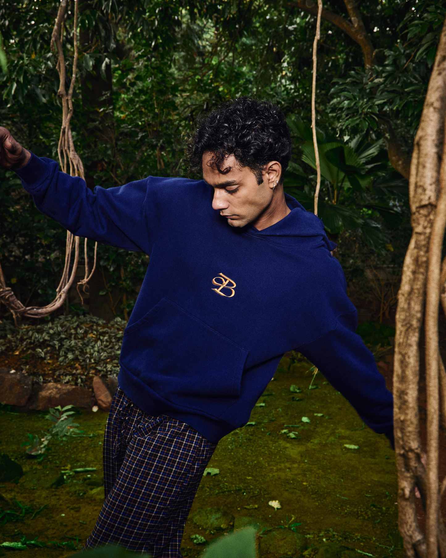 BAN GAYA SHER? - REGULAR FIT EMBROIDERED HOODIE